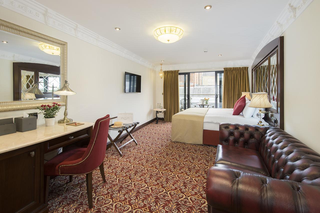The George Street Hotel Oxford Buitenkant foto A suite at the hotel