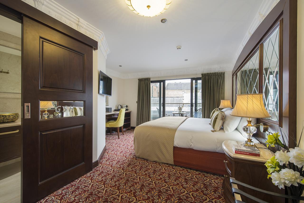 The George Street Hotel Oxford Buitenkant foto A room at the hotel